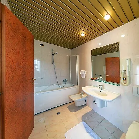 Corallo Hotel 3*