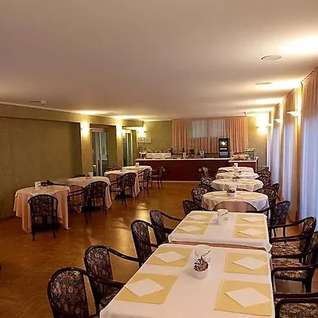 Hotel Corallo 3*