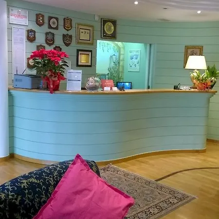Corallo Hotel 3*